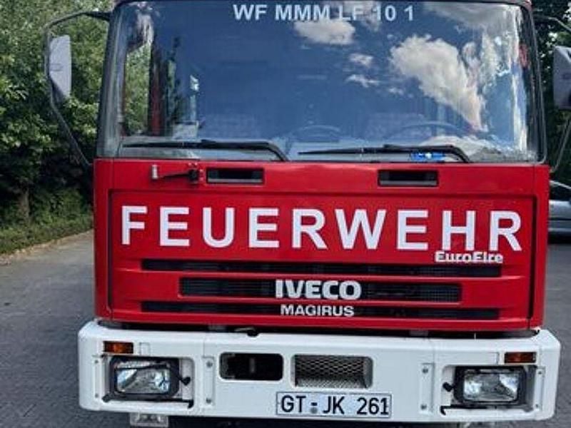 Gebraucht Iveco Massif 1995 Rot