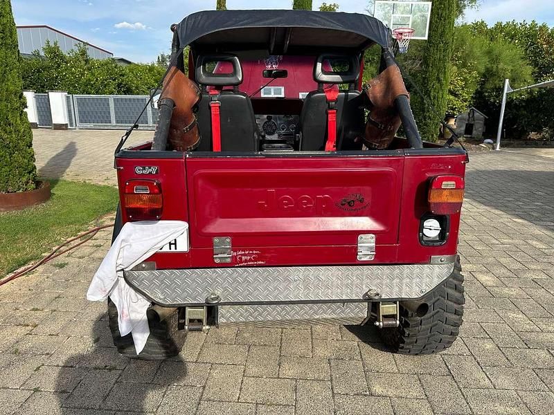 Gebraucht Jeep CJ 204 PS (150 kW) 1986 Rot SUV
