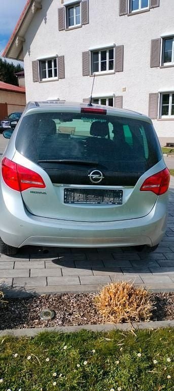 Gebraucht Opel Meriva Innovation 120 PS (88 kW) 2017 Van / Kleinbus
