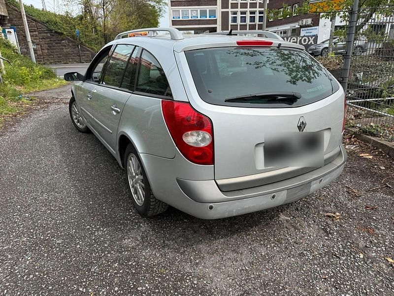 Gebraucht Renault Laguna III 140 PS (102 kW) 2007 Silber Kombi