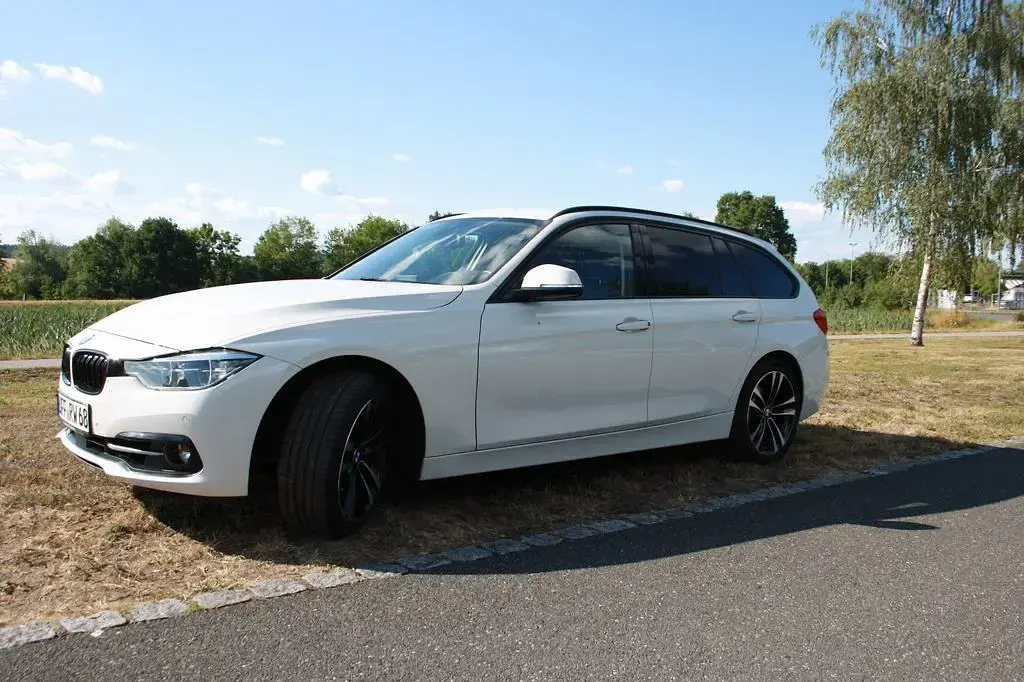 Gebraucht BMW 340 Sport Line 326 PS (239 kW) 2018 Weiß Limousine