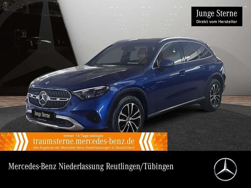 Blau Gebraucht 2023 Mercedes GLC220 Avantgarde SUV | 50.890 € (Etwas zu teuer) - Bild 1/3