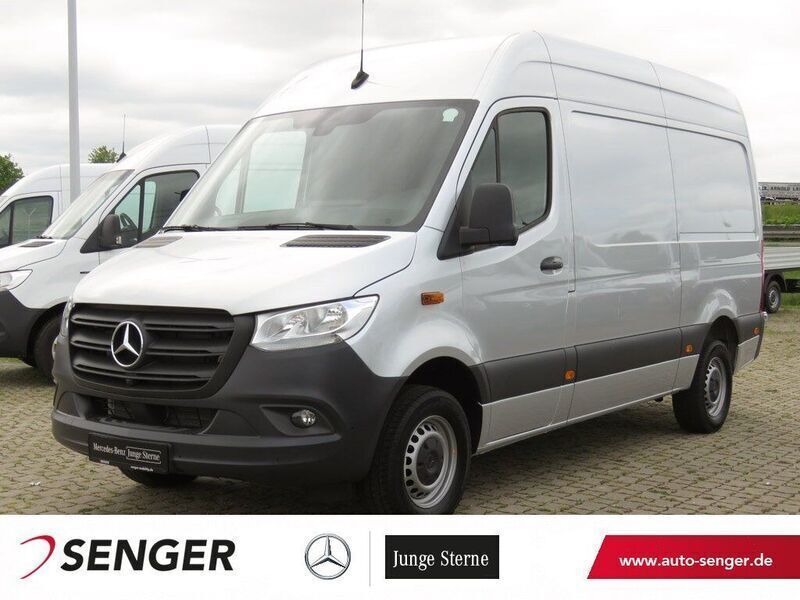 Silber Gebraucht 2023 Mercedes Sprinter Van | 40.401 € (Etwas zu teuer) - Bild 1/4