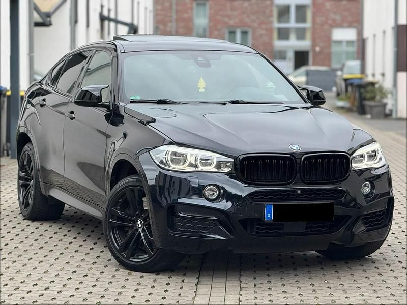Schwarz Gebraucht 2017 BMW X6 M50 Comfort Edition SUV | 27.900 € (Fairer Preis) - Bild 1/4