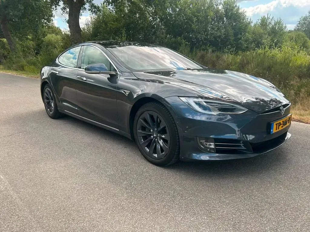 Gebraucht Tesla Model S 306 kW (417 PS) 2018 Grau Kleinwagen