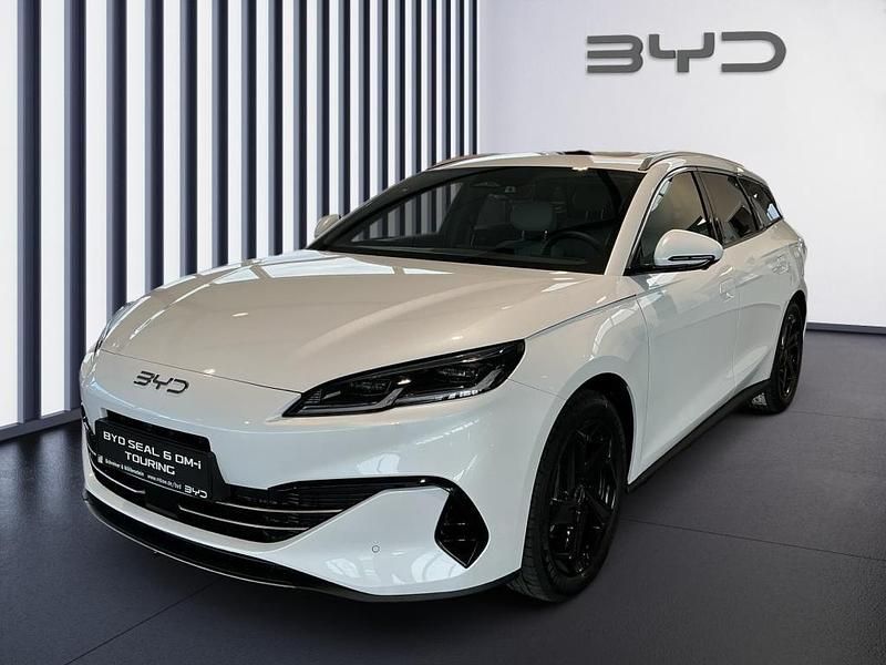Weiß Neu 2025 BYD Seal Comfort | 35.490 € - Bild 1/4