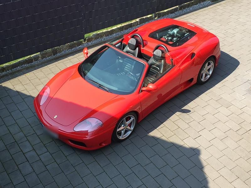 Gebraucht Ferrari 360 400 PS (294 kW) 2004 Rot Cabrio