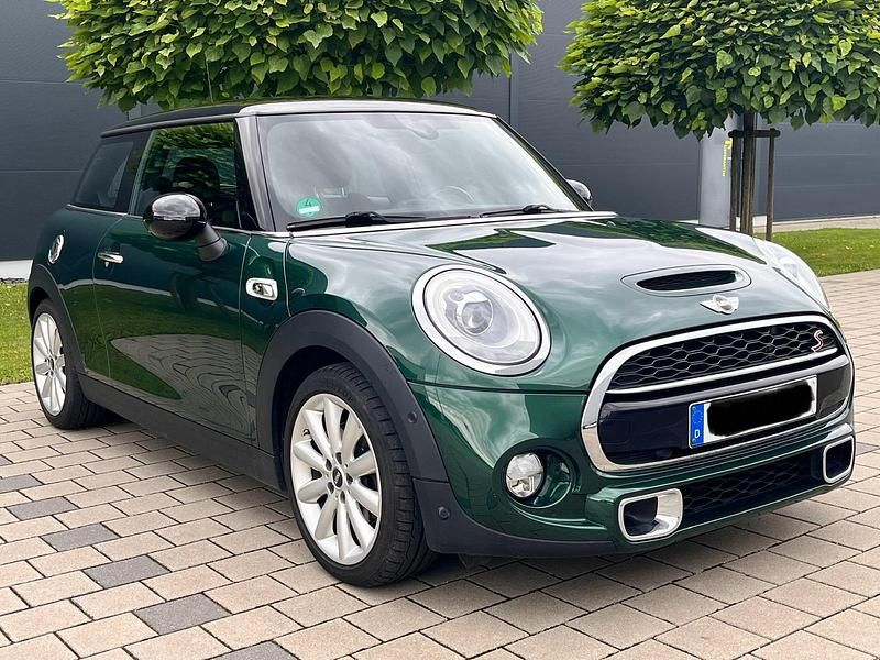Grün Gebraucht 2014 Mini Cooper S Kleinwagen | 18.400 € (Fairer Preis) - Bild 1/4