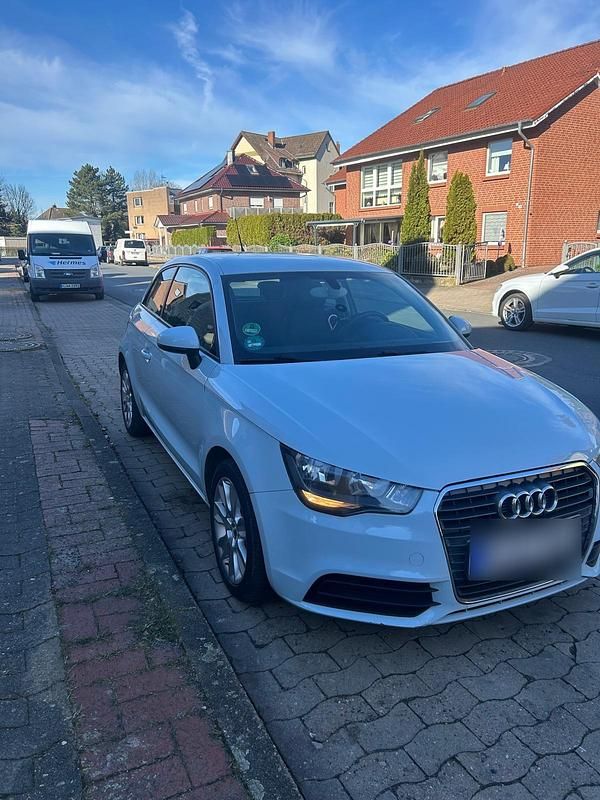 Usata Audi A1 105 CV (77 kW) 2011 Blu Utilitaria