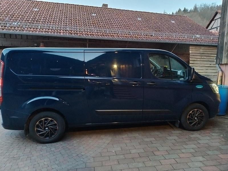 Blau Gebraucht 2018 Ford Transit Custom Van / Kleinbus | 19.850 € (Superpreis) - Bild 1/4