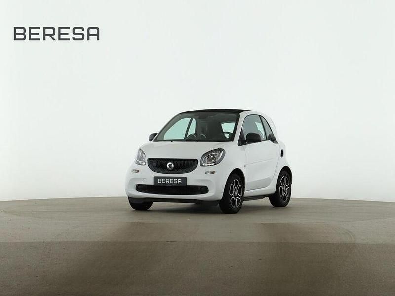 Weiß Gebraucht 2019 Smart ForTwo Electric Drive Coupé | 8.785 € (Fairer Preis) - Bild 1/4