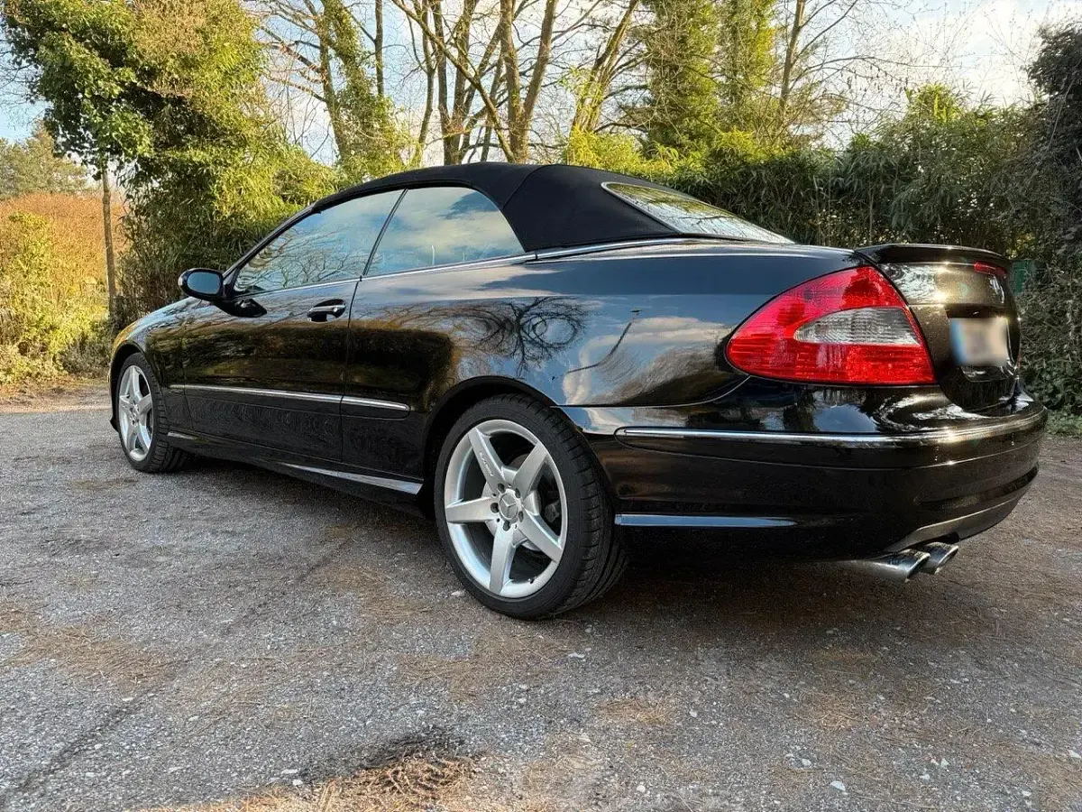 Gebraucht Mercedes CLK350 AMG 272 PS (200 kW) 2005 Schwarz Cabrio