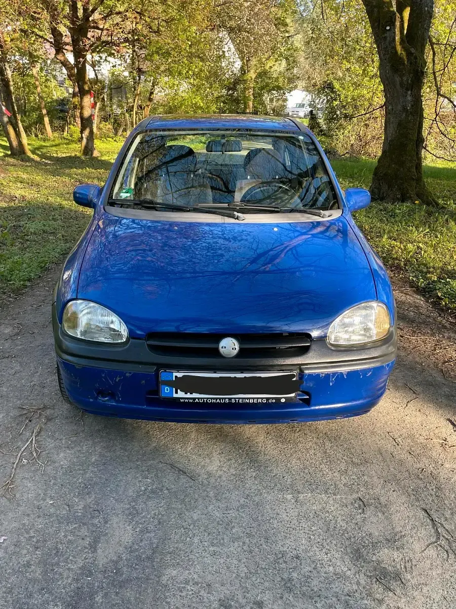 Gebraucht Opel Corsa 90 PS (66 kW) 1997 Blau Kleinwagen