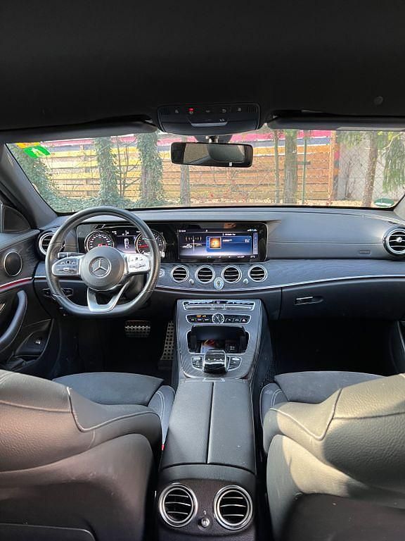 Gebraucht Mercedes E300 245 PS (180 kW) 2018 Schwarz Limousine