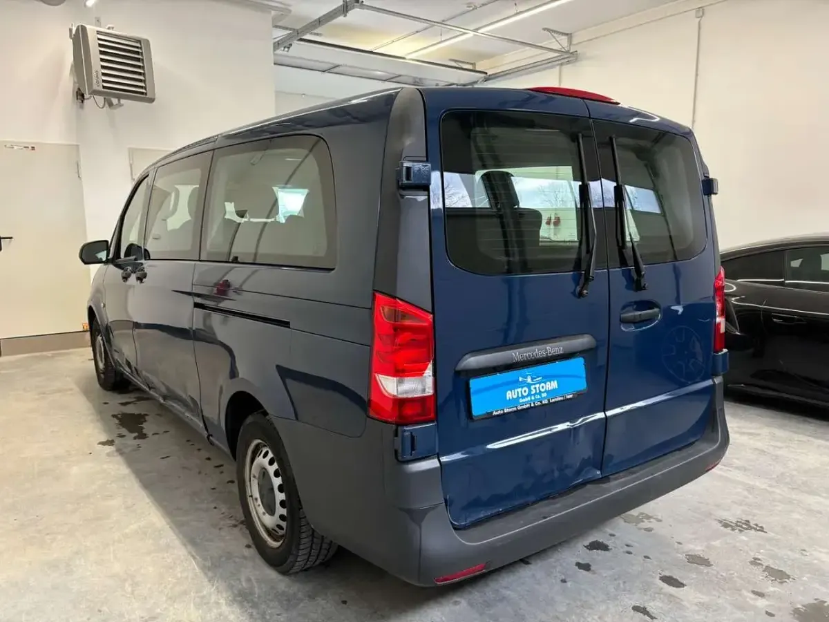 Gebraucht Mercedes Vito 136 PS (100 kW) 2020 Stahlblau Van