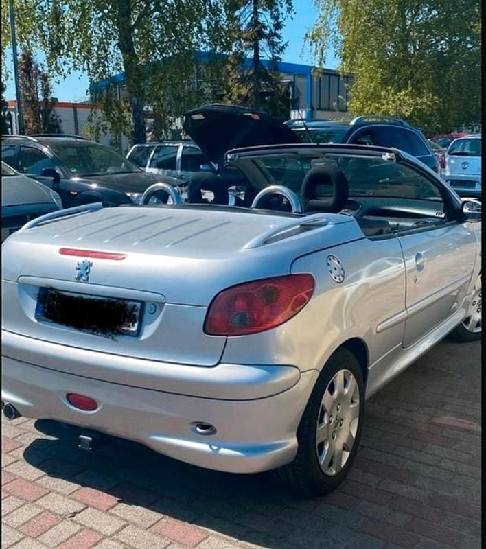 Grau Gebraucht 2005 Peugeot 206 CC Cabrio | 800 € (Superpreis) - Bild 1/4