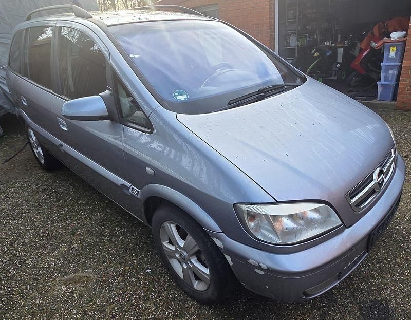 Gebraucht Opel Zafira 2004 Grau Van / Kleinbus