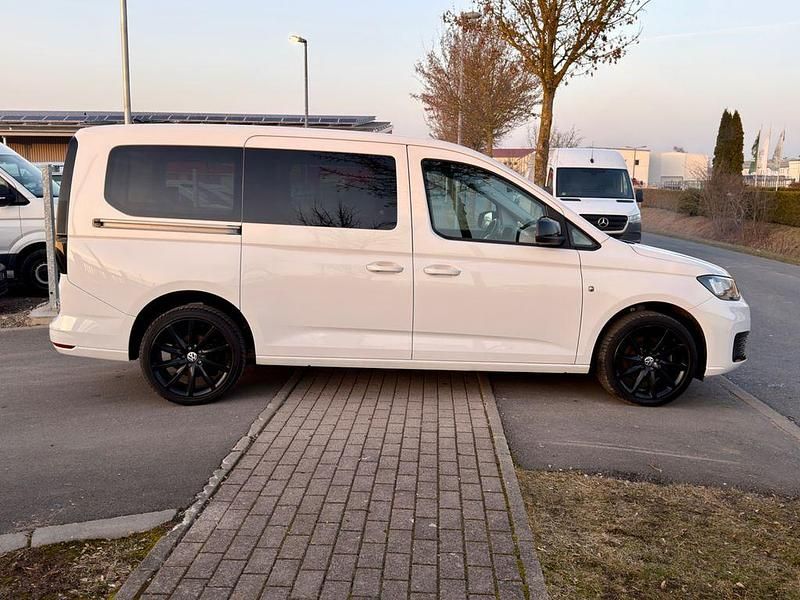 Gebraucht VW Caddy Maxi Basis 102 PS (75 kW) 2024 Weiß Van / Kleinbus