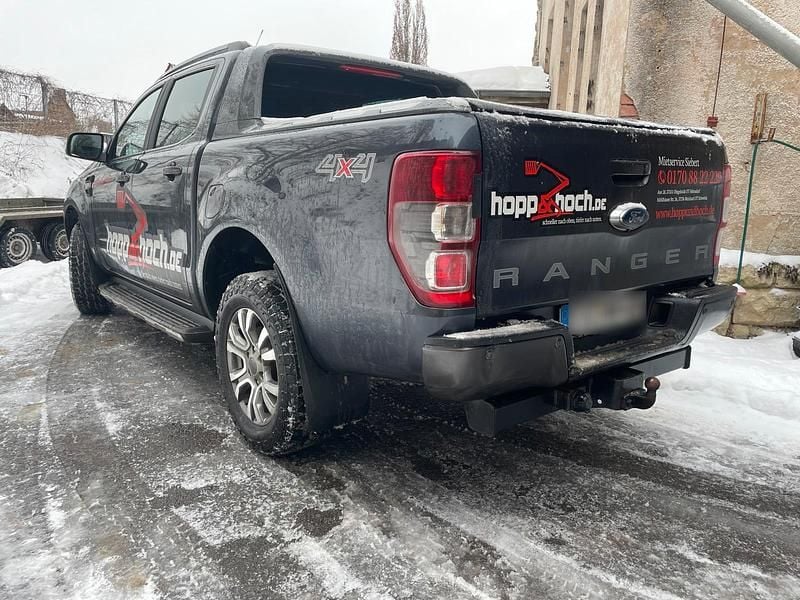 Gebraucht Ford Ranger Wildtrack 200 PS (147 kW) 2018 Grau Abholung