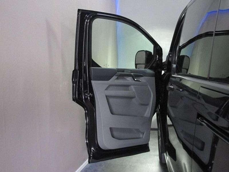 Gebraucht Ford Tourneo Custom Titanium 150 PS (110 kW) 2024 Schwarz Van