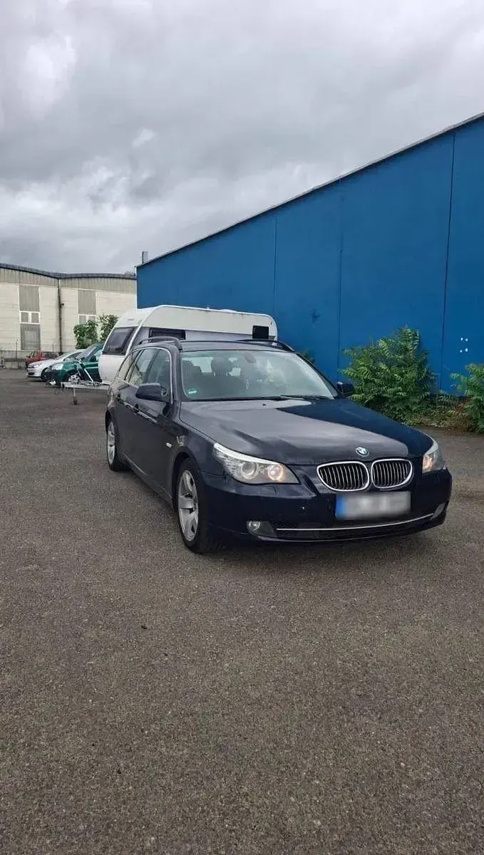 Gebraucht BMW 530 245 PS (180 kW) 2009 Kombi