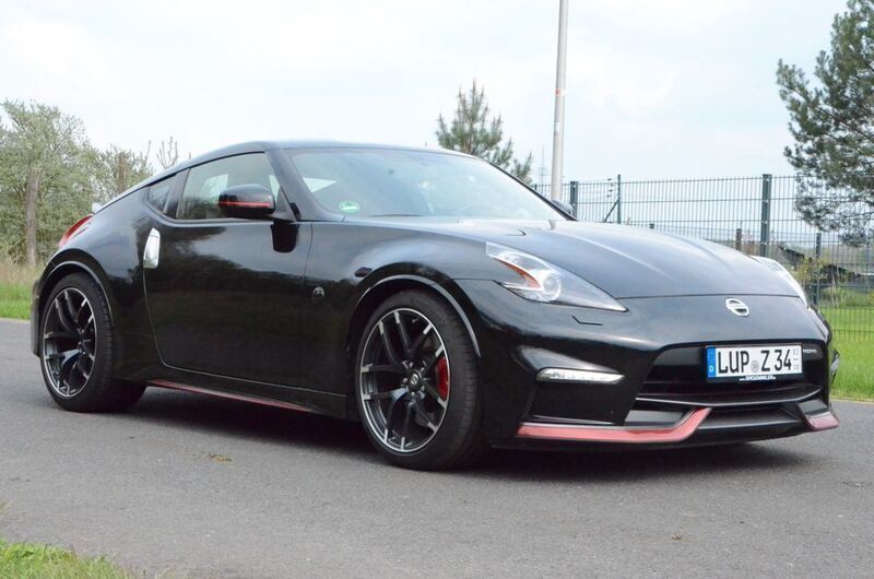 Schwarz Gebraucht 2017 Nissan 370Z Nismo Nismo Coupé | 38.490 € - Bild 1/4