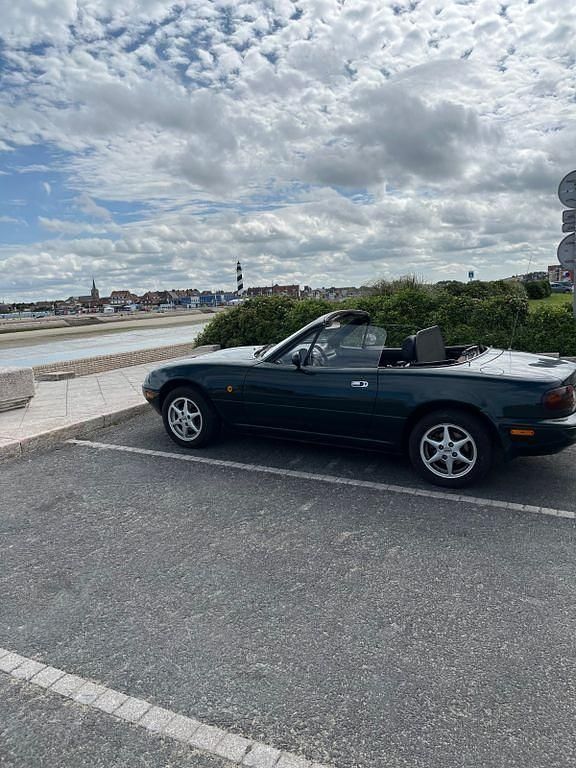 Gebraucht Mazda MX5 90 PS (66 kW) 1996 Grün Cabrio