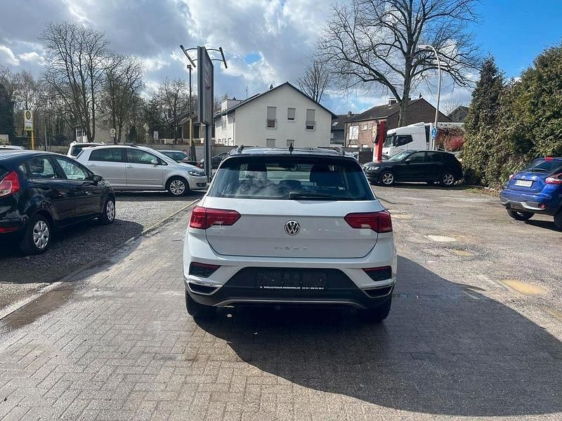 Gebraucht VW T-Roc Style 150 PS (110 kW) 2018 Silber SUV