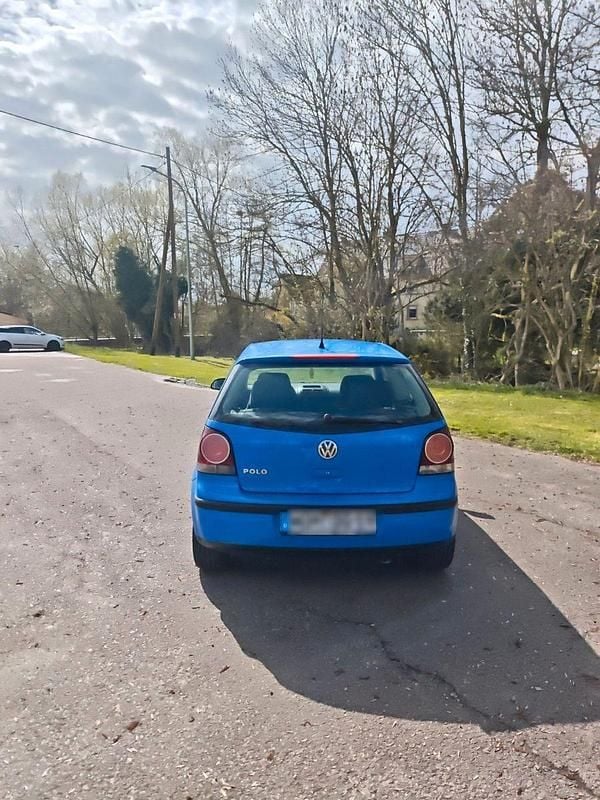 Gebraucht VW Polo Trendline 60 PS (44 kW) 2009 Blau Kleinwagen