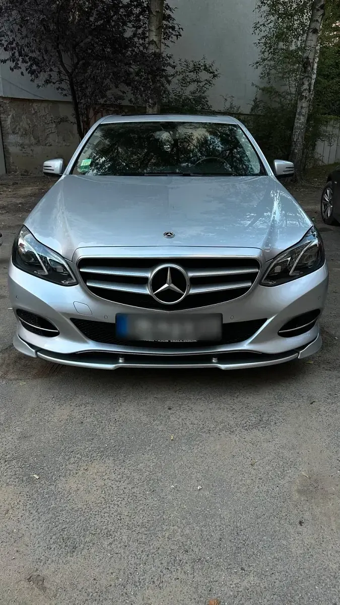 Gebraucht Mercedes E200 Avantgarde 184 PS (135 kW) 2015 Silber Limousine
