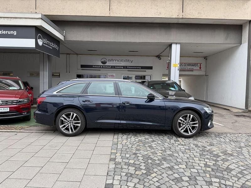Gebraucht Audi A6 Sport 286 PS (210 kW) 2022 Blau Kombi