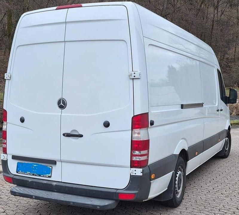 Gebraucht Mercedes Sprinter 163 PS (119 kW) 2018 Weiß Van