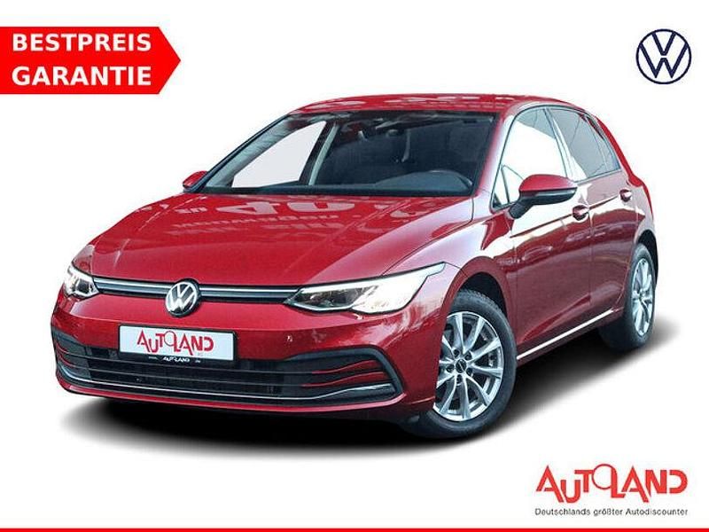 Gebraucht VW Golf VIII Active 131 PS (96 kW) 2022 Kings red metallic Limousine