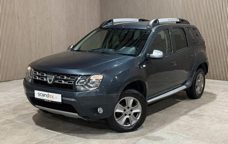 Usata Dacia Duster 109 CV (80 kW) 2015 Grigio SUV