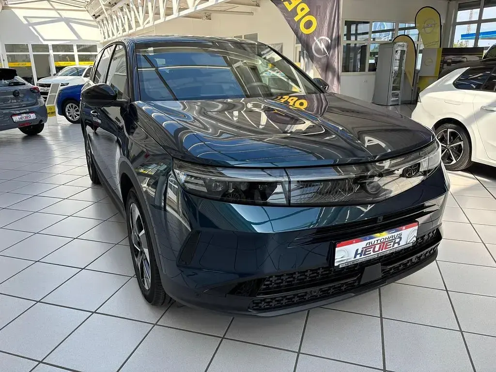 Neu Opel Grandland X 136 PS (100 kW) 2026 Blau SUV