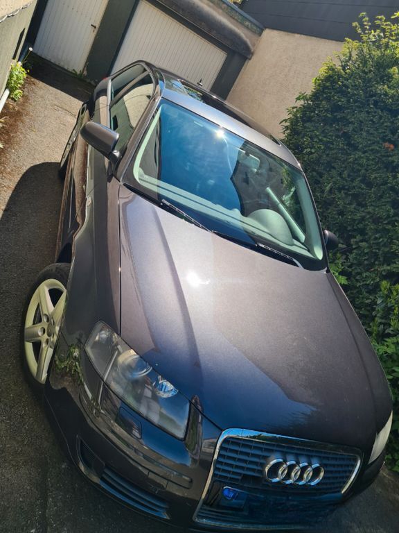 Schwarz Gebraucht 2005 Audi A3 Sportback Limousine | 2.400 € (Superpreis) - Bild 1/4