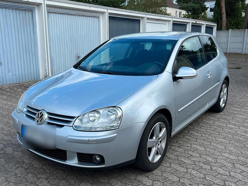 Silber Gebraucht 2008 VW Golf V Goal Limousine | 2.600 € (Fairer Preis) - Bild 1/4