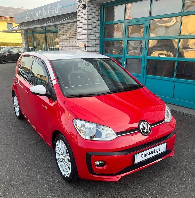 Rot Gebraucht 2020 VW up! Kleinwagen | 11.950 € (Fairer Preis) - Bild 1/4