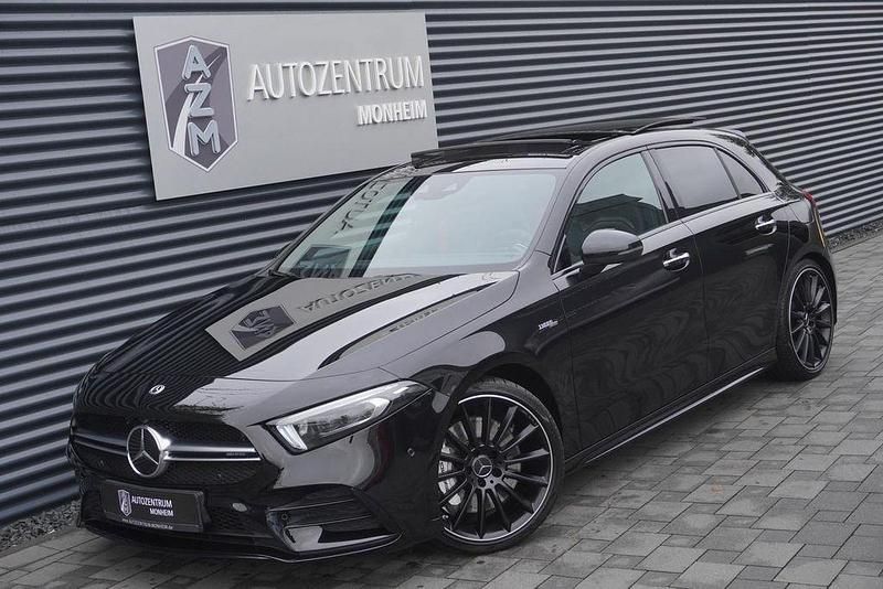 Kosmosschwarz metallic Gebraucht 2020 Mercedes A35 AMG AMG Limousine | 35.990 € (Fairer Preis) - Bild 1/4