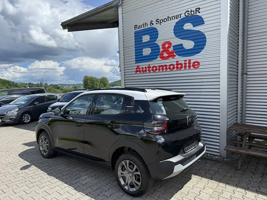 Neu Citroën C3 101 PS (74 kW) 2026 Perlanera schwarz SUV