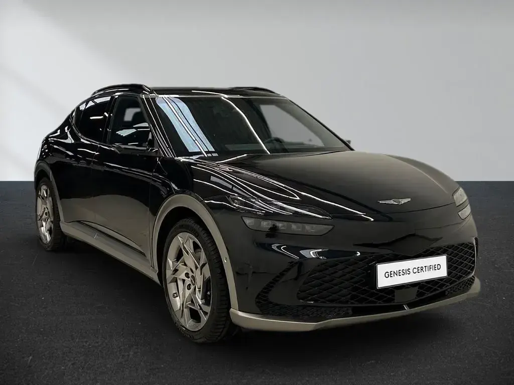 Second-hand Genesis GV60 Sport Plus 359 kW (489 CP) 2023 Negru SUV