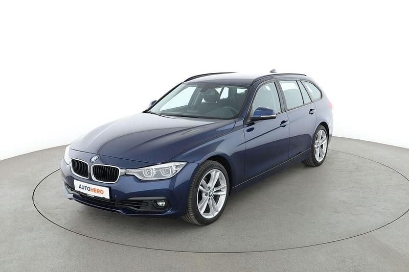Blau Gebraucht 2018 BMW 320 Advantage Kombi | 20.710 € (Fairer Preis) - Bild 1/3