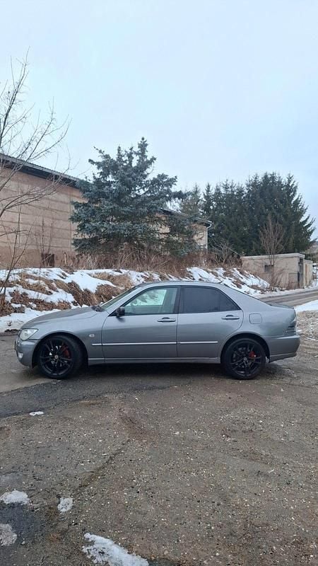 Gebraucht Lexus IS200 155 PS (114 kW) 2004 Grau Limousine