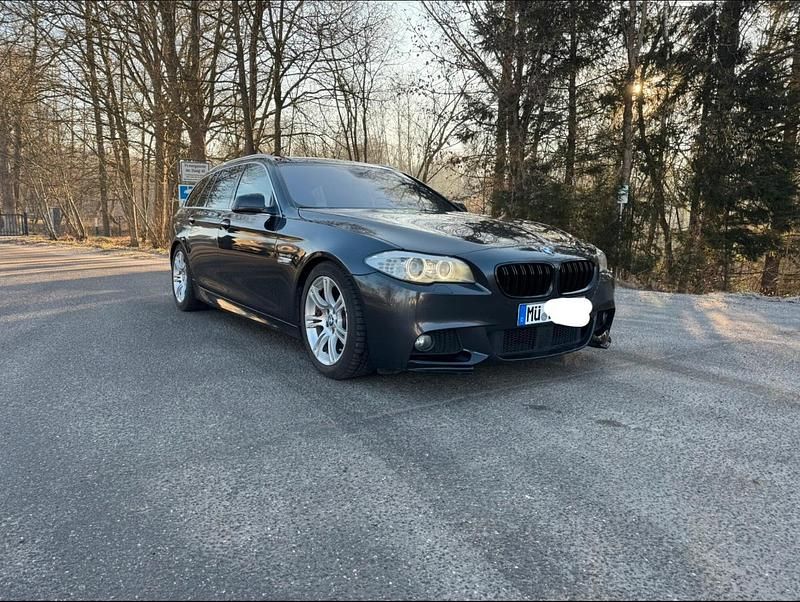 Grau Gebraucht 2011 BMW 535 Kombi | 16.799 € (Etwas zu teuer) - Bild 1/4