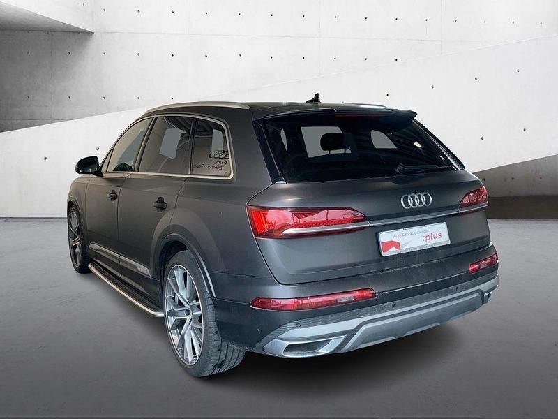 Gebraucht Audi Q7 Competition 286 PS (210 kW) 2023 Mythosschwarz metallic SUV