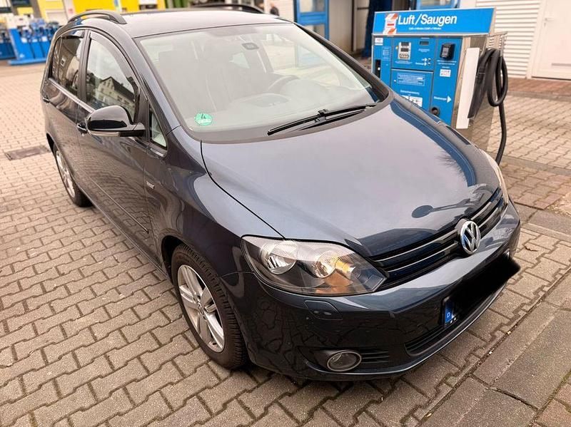 Gebraucht VW Golf Plus Cross Match 105 PS (77 kW) 2012 Blau Van / Kleinbus