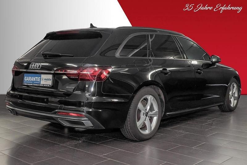 Gebraucht Audi A4 Advanced 204 PS (150 kW) 2022 Schwarz Limousine