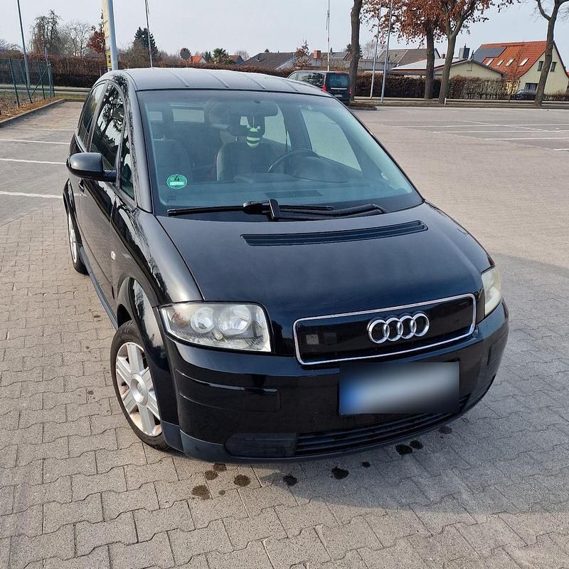 Second-hand Audi A2 75 CP (55 kW) 2001 Negru Hatchback