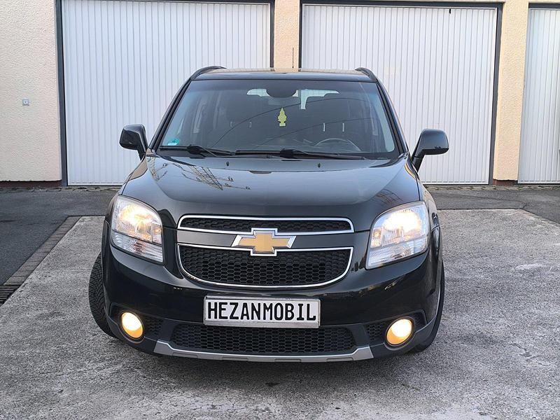 Gebraucht Chevrolet Orlando 163 PS (119 kW) 2012 Schwarz Van / Kleinbus