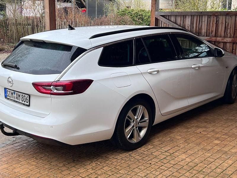 Gebraucht Opel Insignia 170 PS (125 kW) 2019 Weiß Kombi